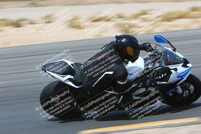 media/Mar-25-2022-Apex Assassins (Fri) [[6895ac7503]]/Trackday Level 2/Session 4/Turn 12/